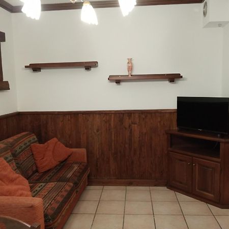 Apartamento Mansarda Monte Bianco La Salle Exterior foto