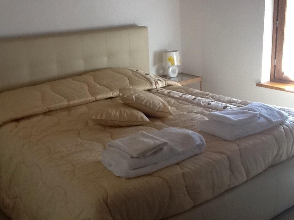 Apartamento Mansarda Monte Bianco La Salle Habitación foto