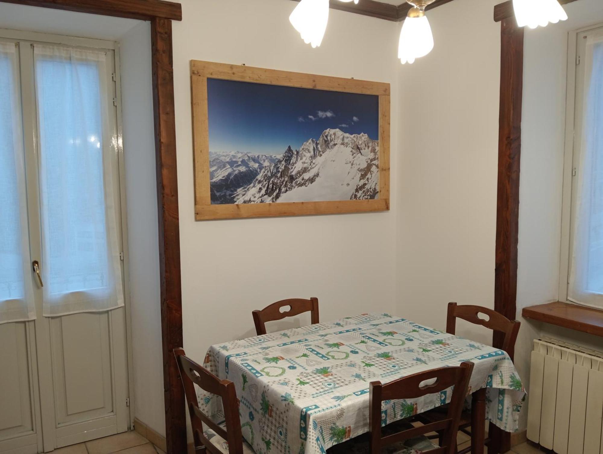 Apartamento Mansarda Monte Bianco La Salle Habitación foto