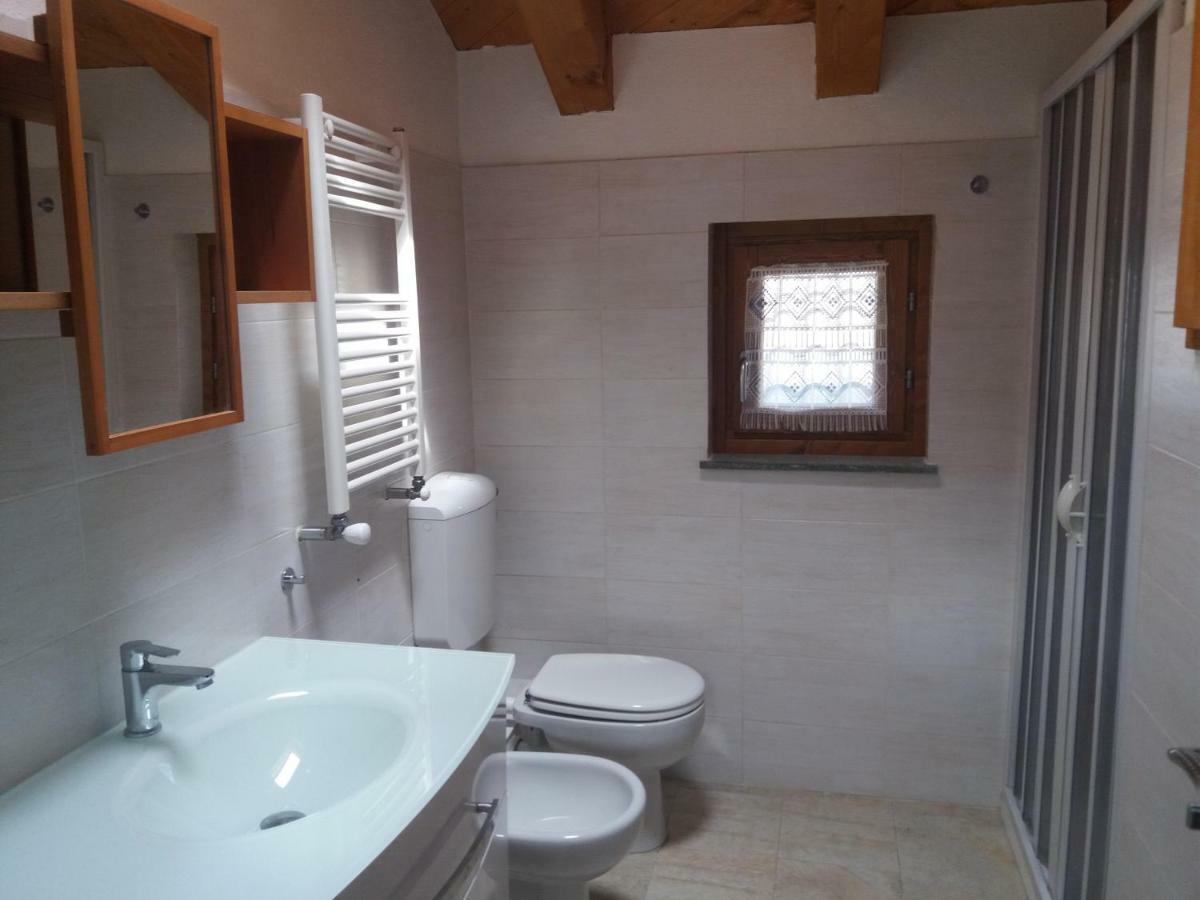 Apartamento Mansarda Monte Bianco La Salle Exterior foto